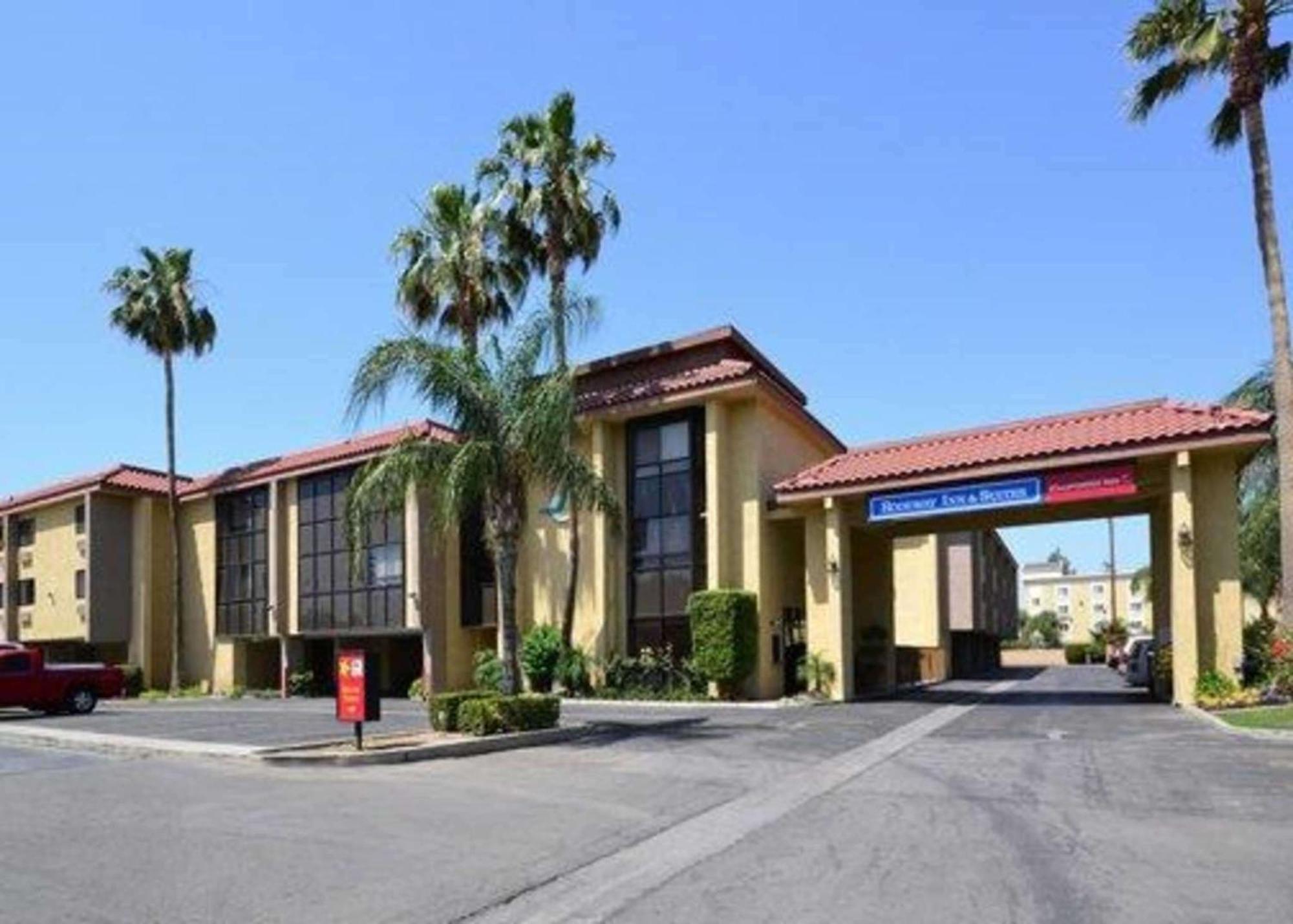 Where to Stay Near Jastro Park: 7 Budget Hotels in Bakersfield