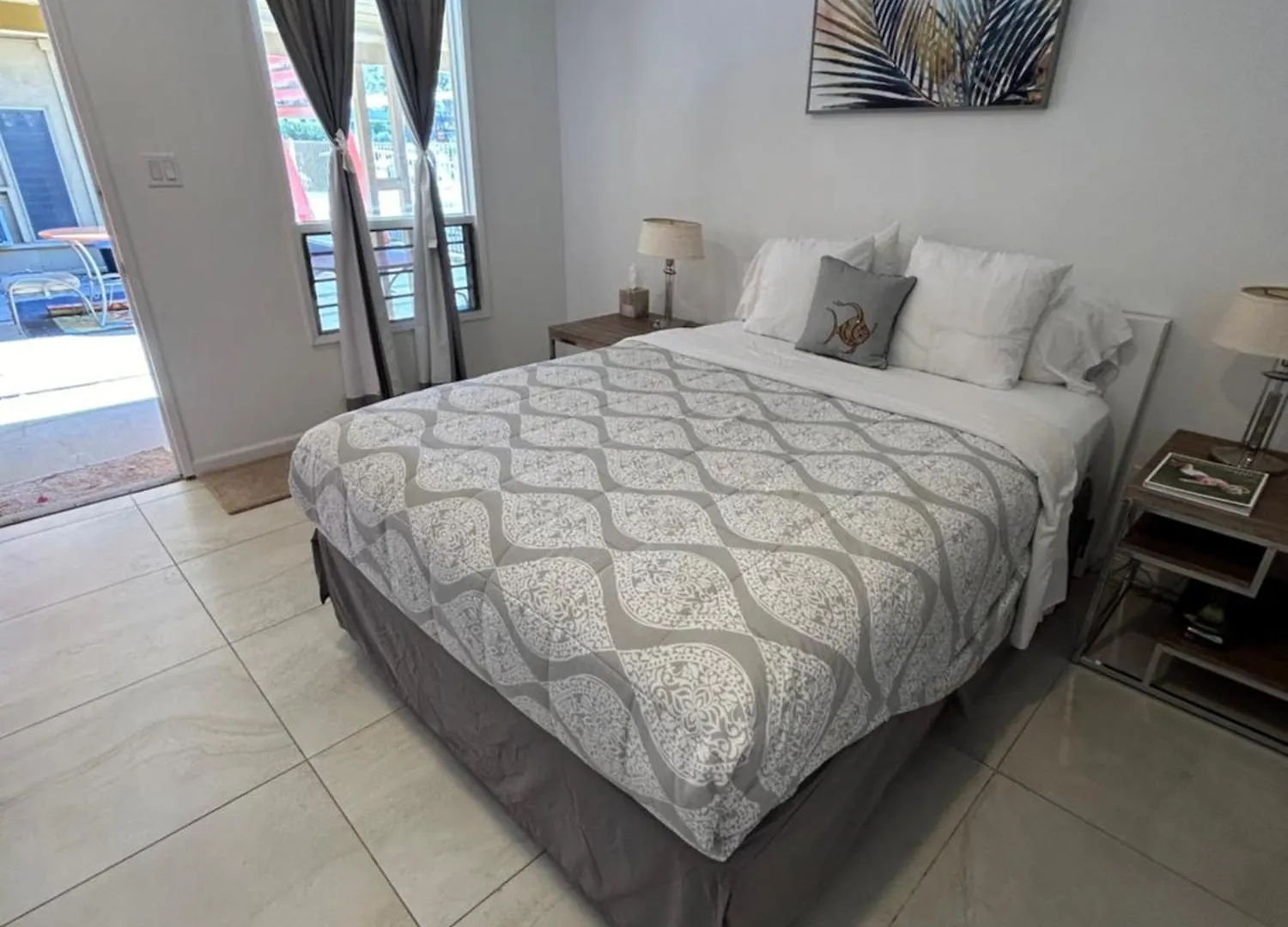 Where to Stay in Palm Springs Uptown: 3 Airport Hotels Ranked