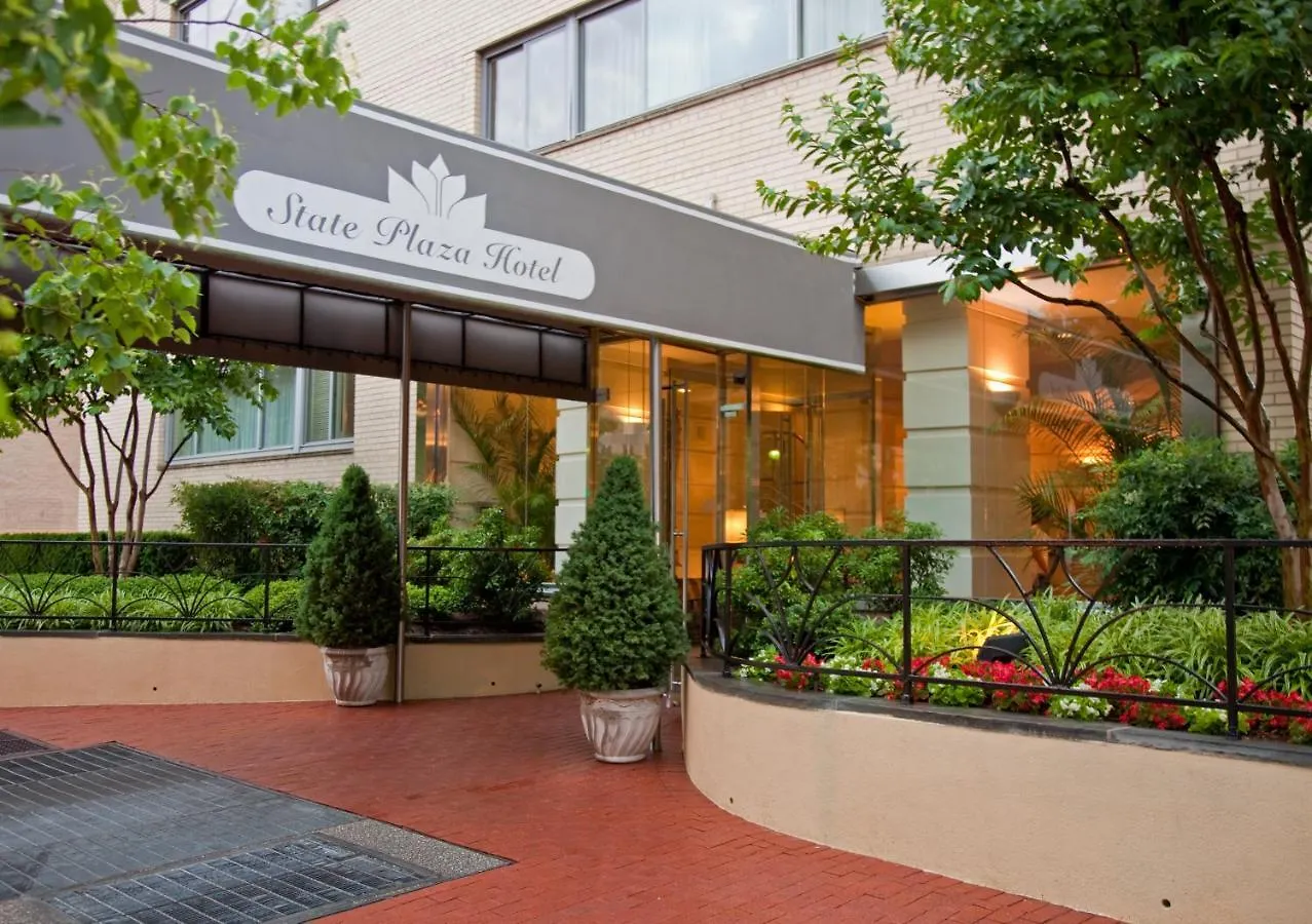 1 Smart Romantic Hotel In Northwest DC Worth Booking