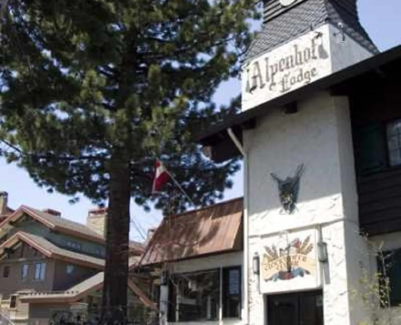 4 Budget Stays Close to Goldrush Express in Mammoth Lakes