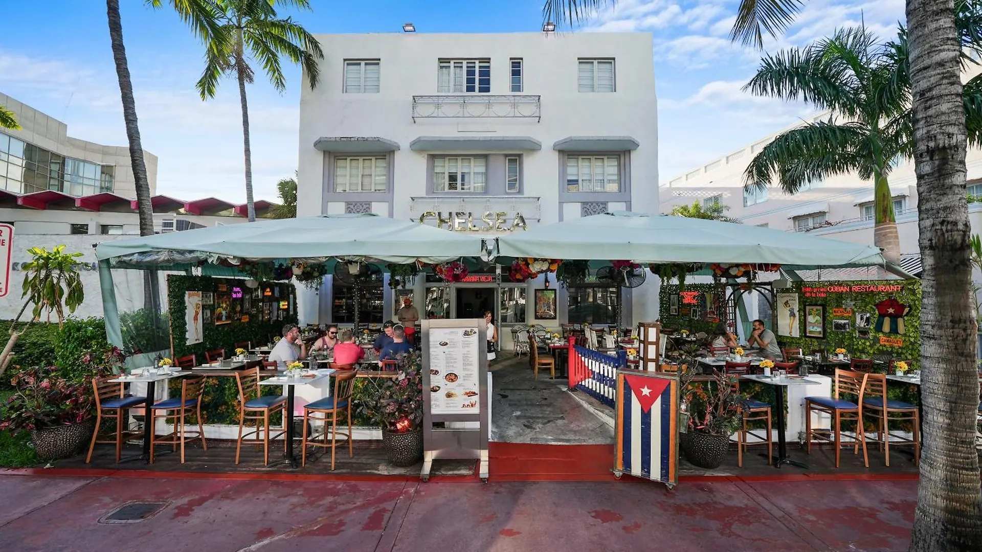 15 Smart Boutique Hotels In South Beach Worth Booking