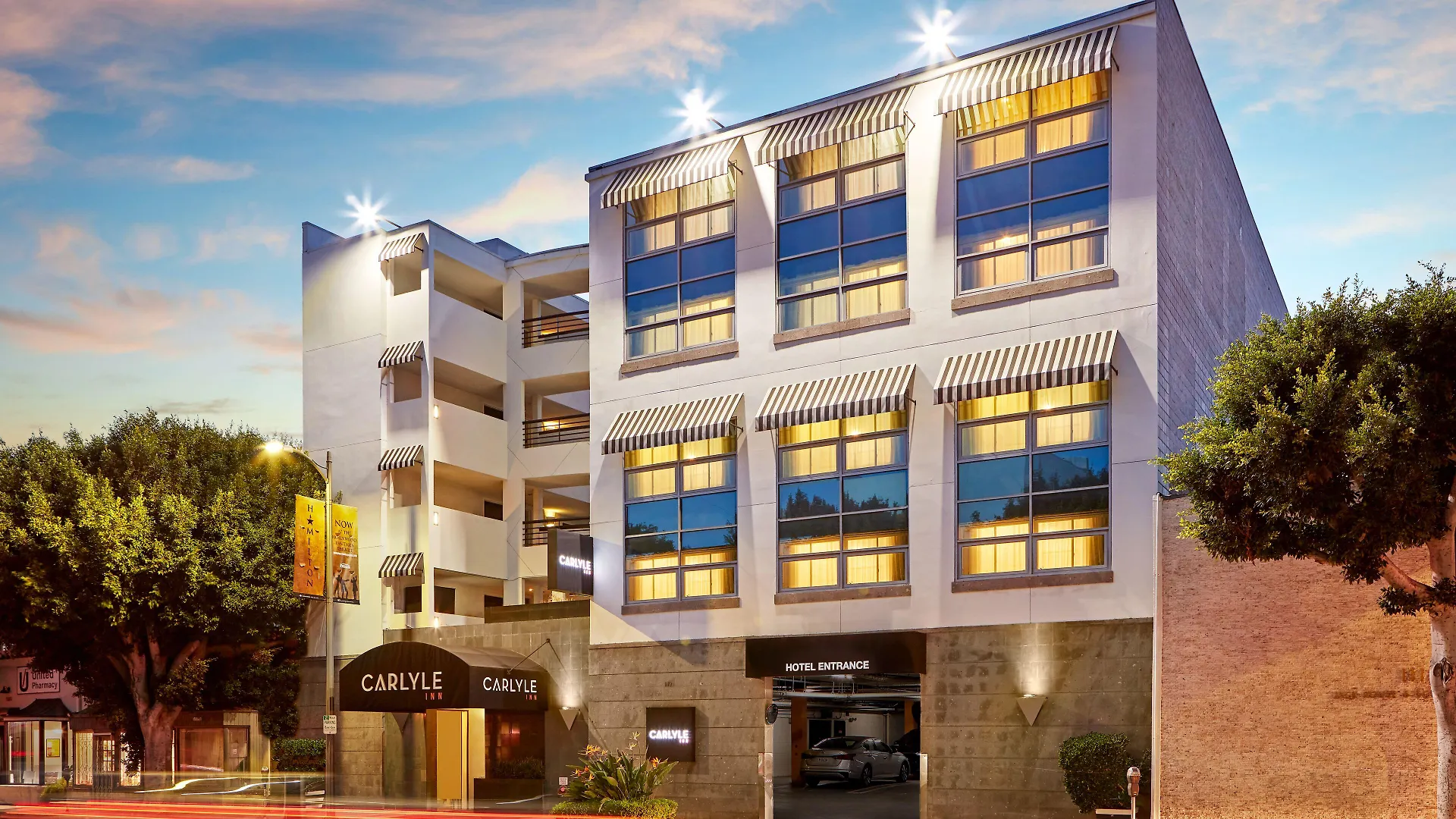 Staying In Beverly Hills: 8 Business Hotels Compared