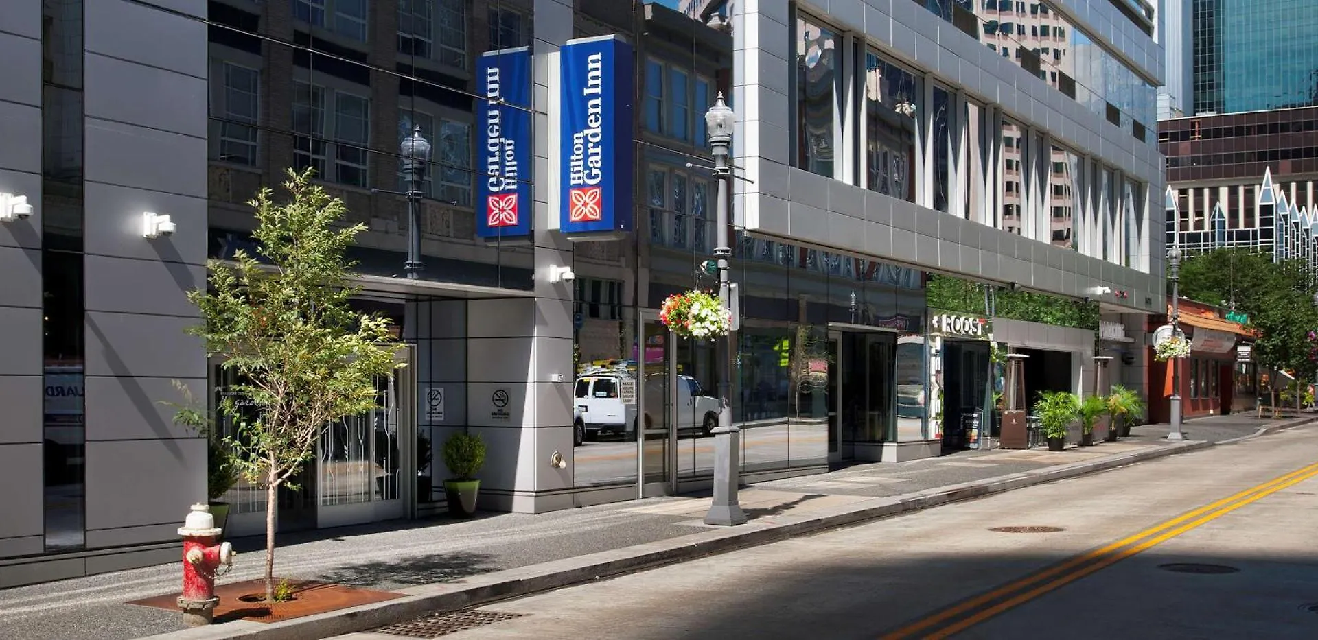 8 Smart Romantic Hotels in Downtown Pittsburgh Worth Booking