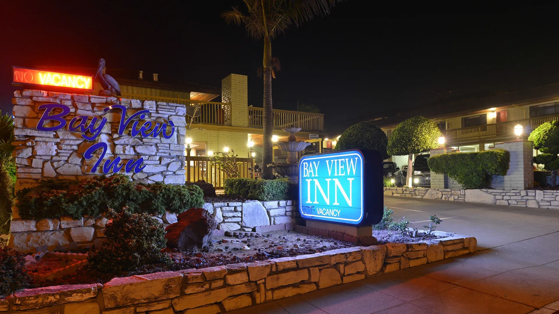 12 Central Hotels Near Flippo's Surfside Skate Harbor Worth Booking