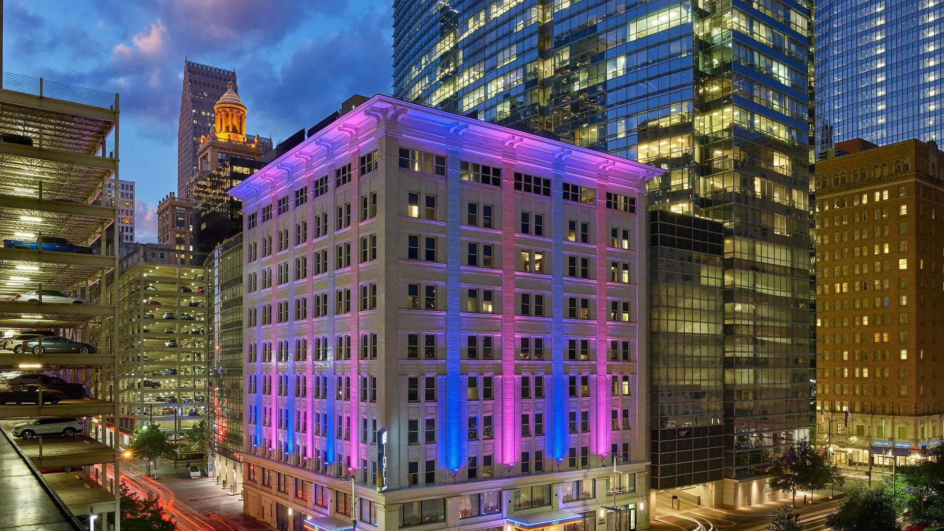 5 Top 4-Star Hotels in Downtown Houston Worth Booking