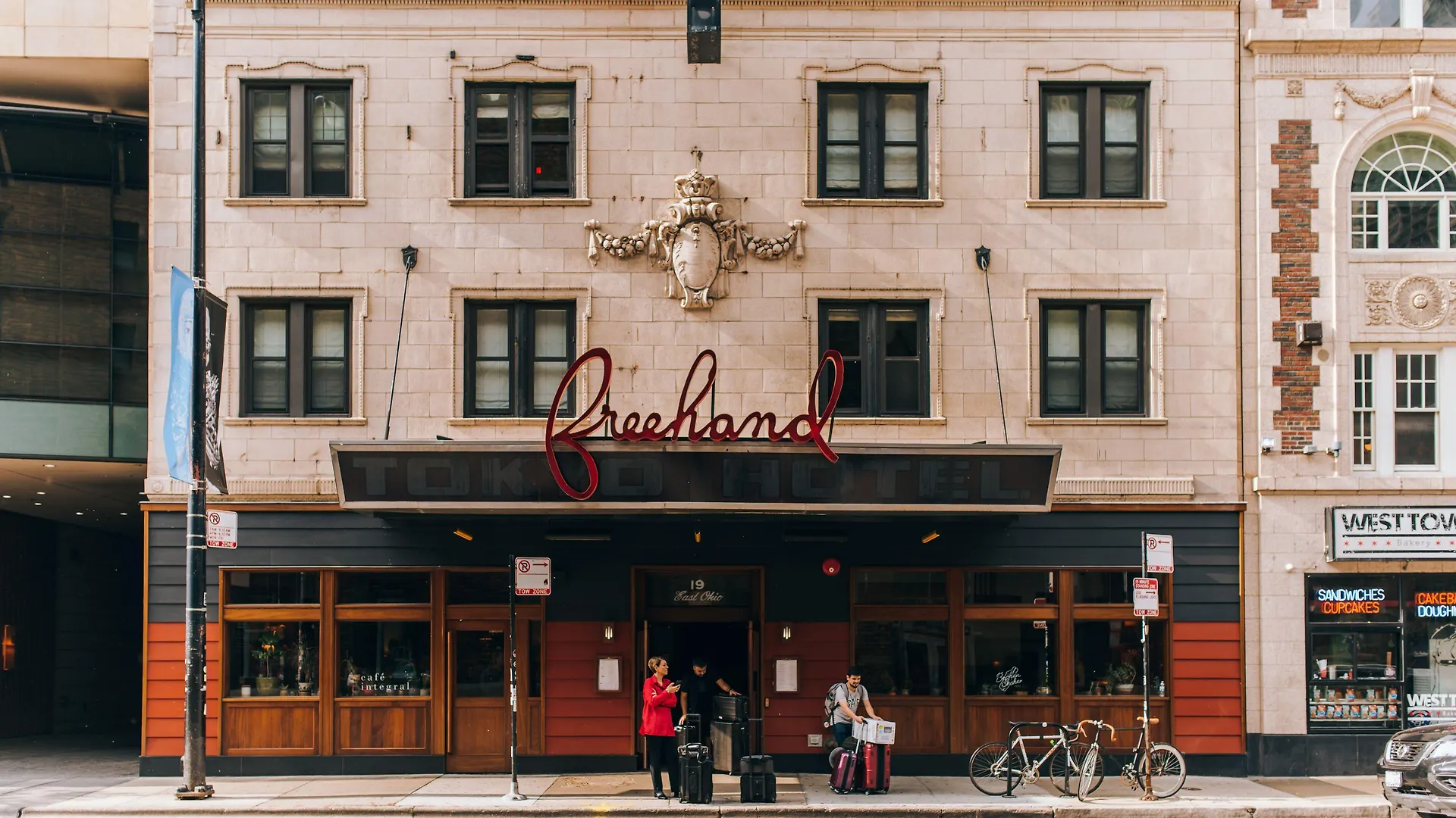 Staying Near Grant Park: 6 Design Hotels Compared