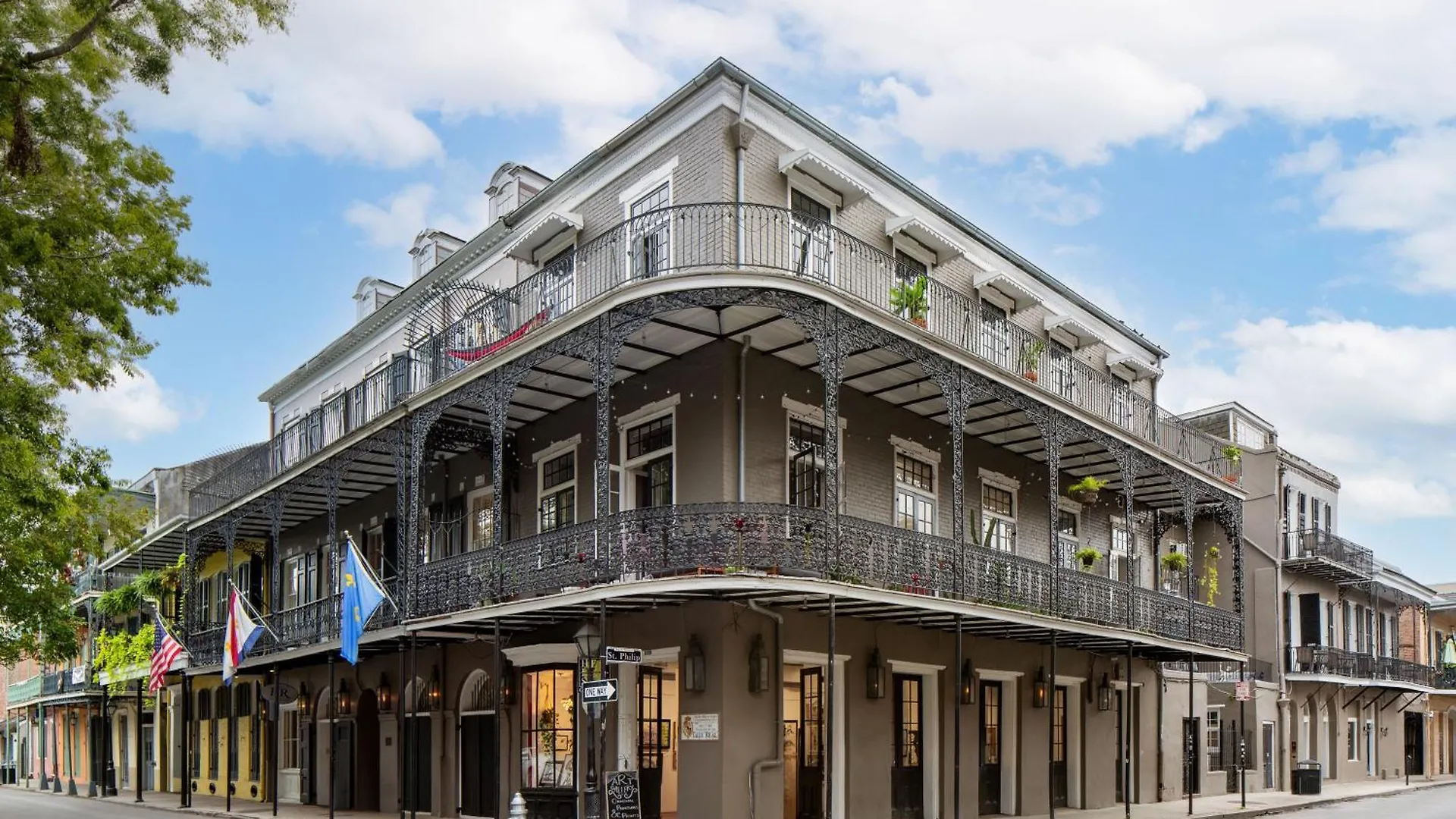4 Boutique Hotels in French Quarter Worth Booking