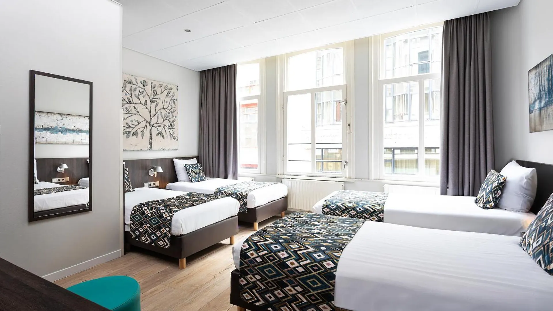 8 Smart Hotels in Amsterdam Worth Booking Now