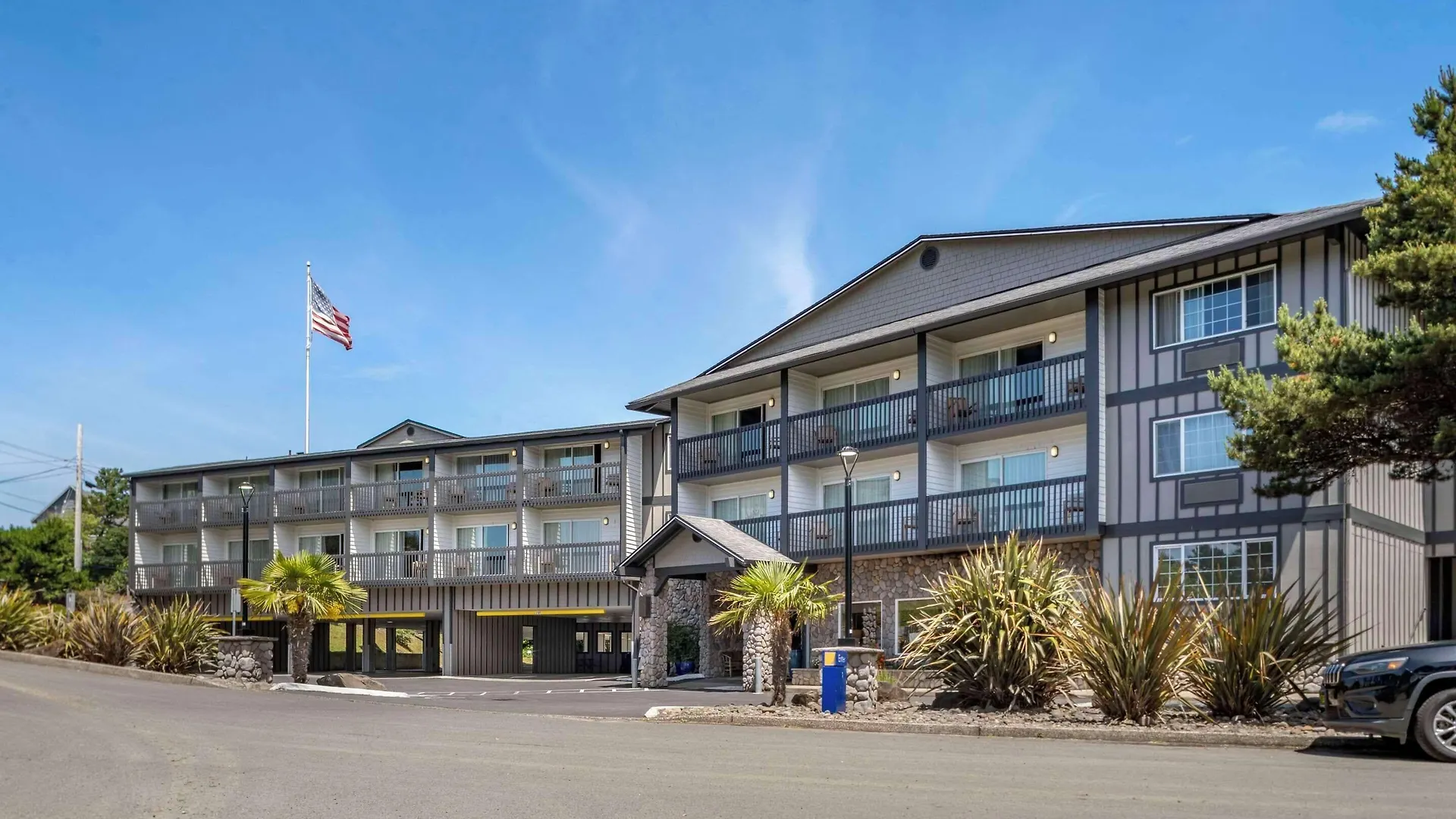 6 Top-Rated Resort Hotels Close to Taft Park, Lincoln City