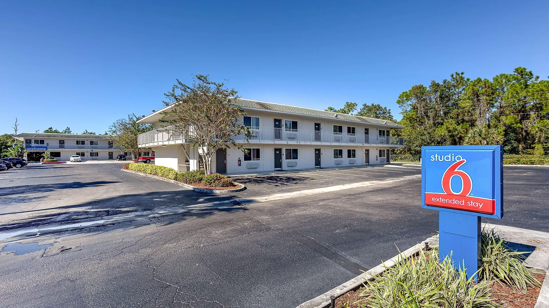 6 Budget Hotels in Celebration, Orlando Worth Booking