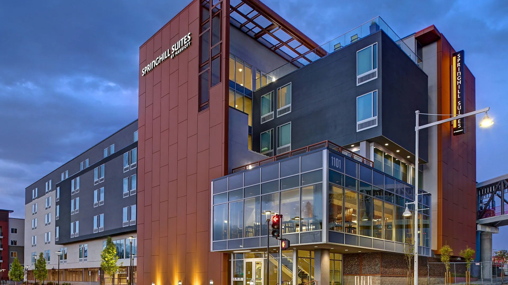 4 Airport Hotels on Route 66 Albuquerque That Deliver