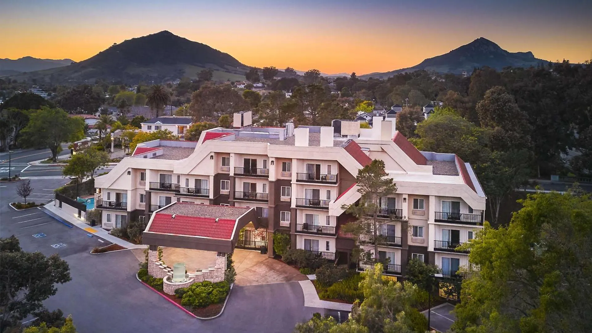 5 Resort Hotels Close to Throop Park, San Luis Obispo