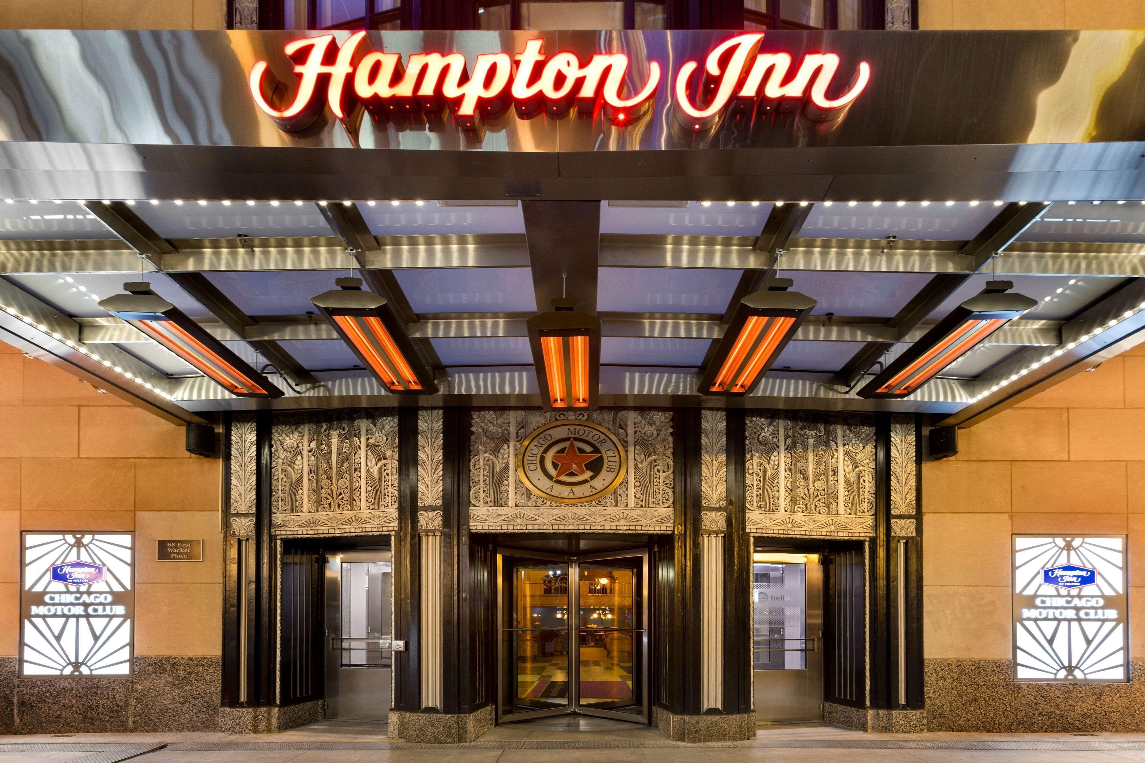 15 Top-Rated Business Hotels in Streeterville, Chicago