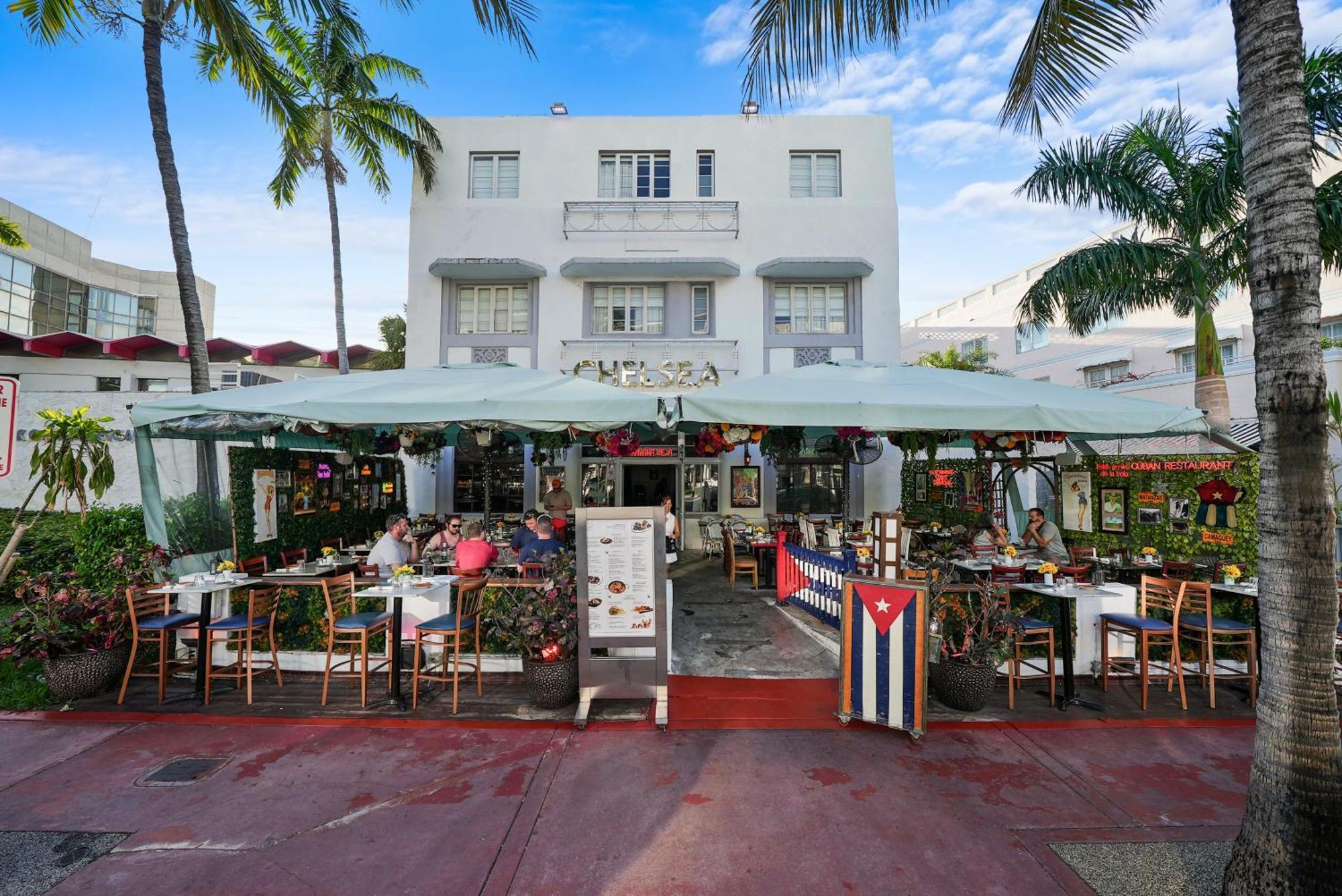 15 Smart Boutique Hotels In South Beach Worth Booking