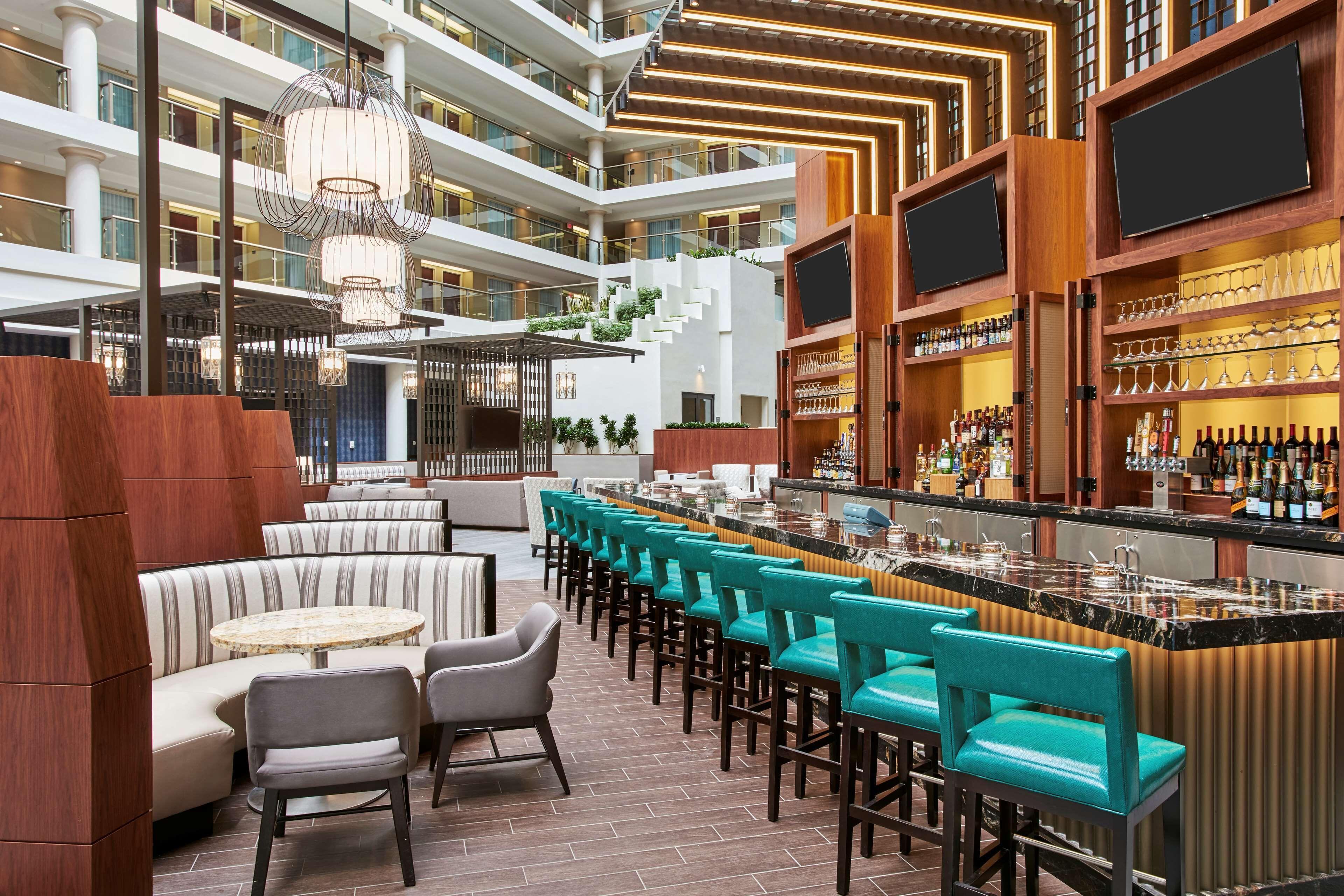 15 Smart Family-Friendly Hotels In Northwest DC Worth Booking