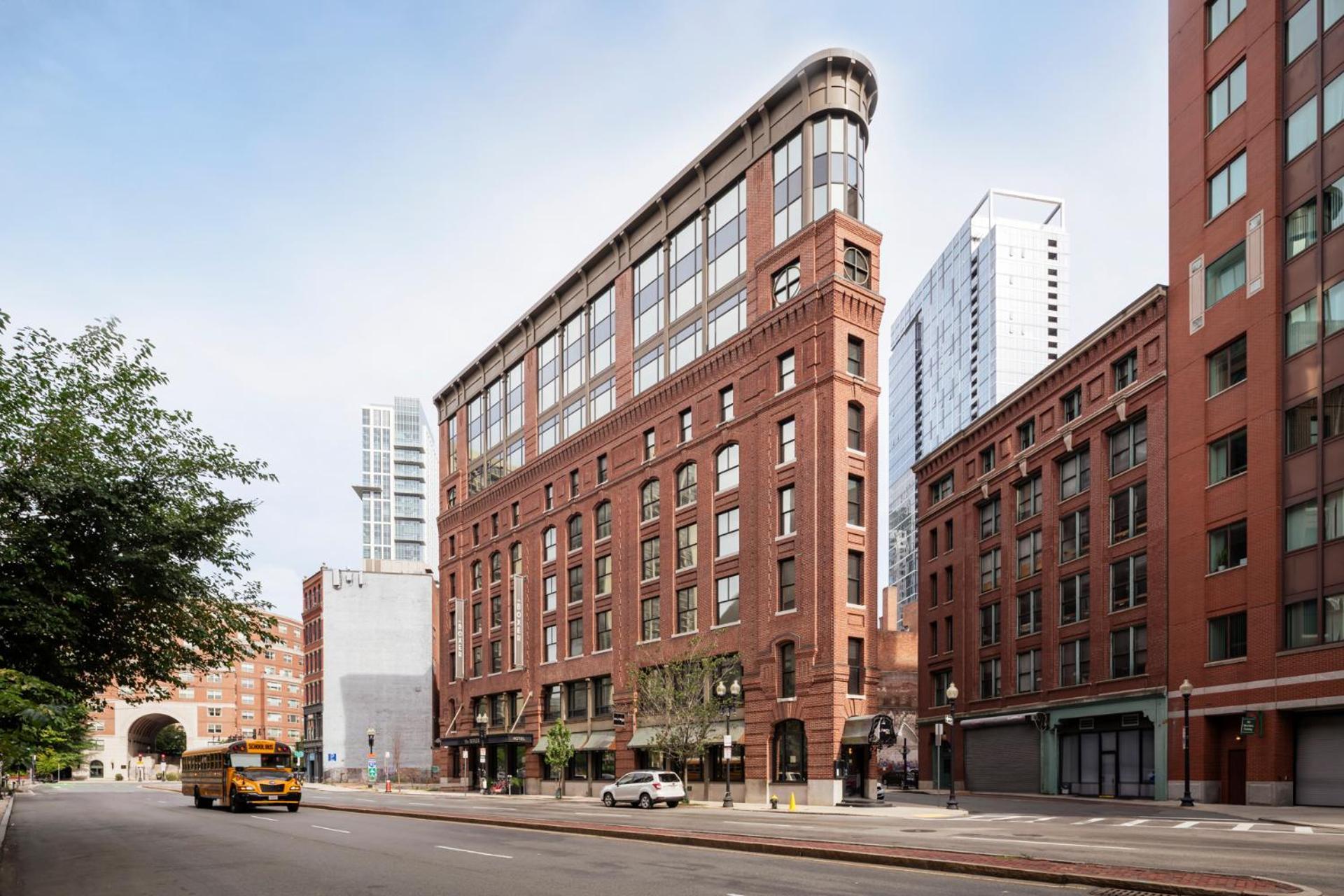 14 Smart Family-Friendly Hotels In Downtown Boston Worth Booking