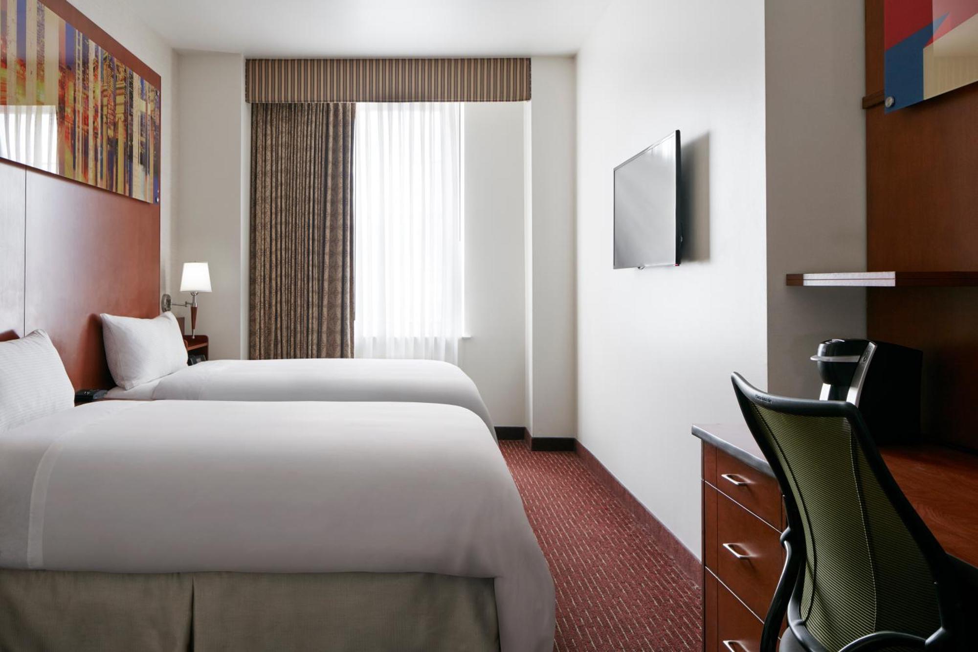 13 Top-Rated Central Hotels In Rittenhouse Square, Philadelphia