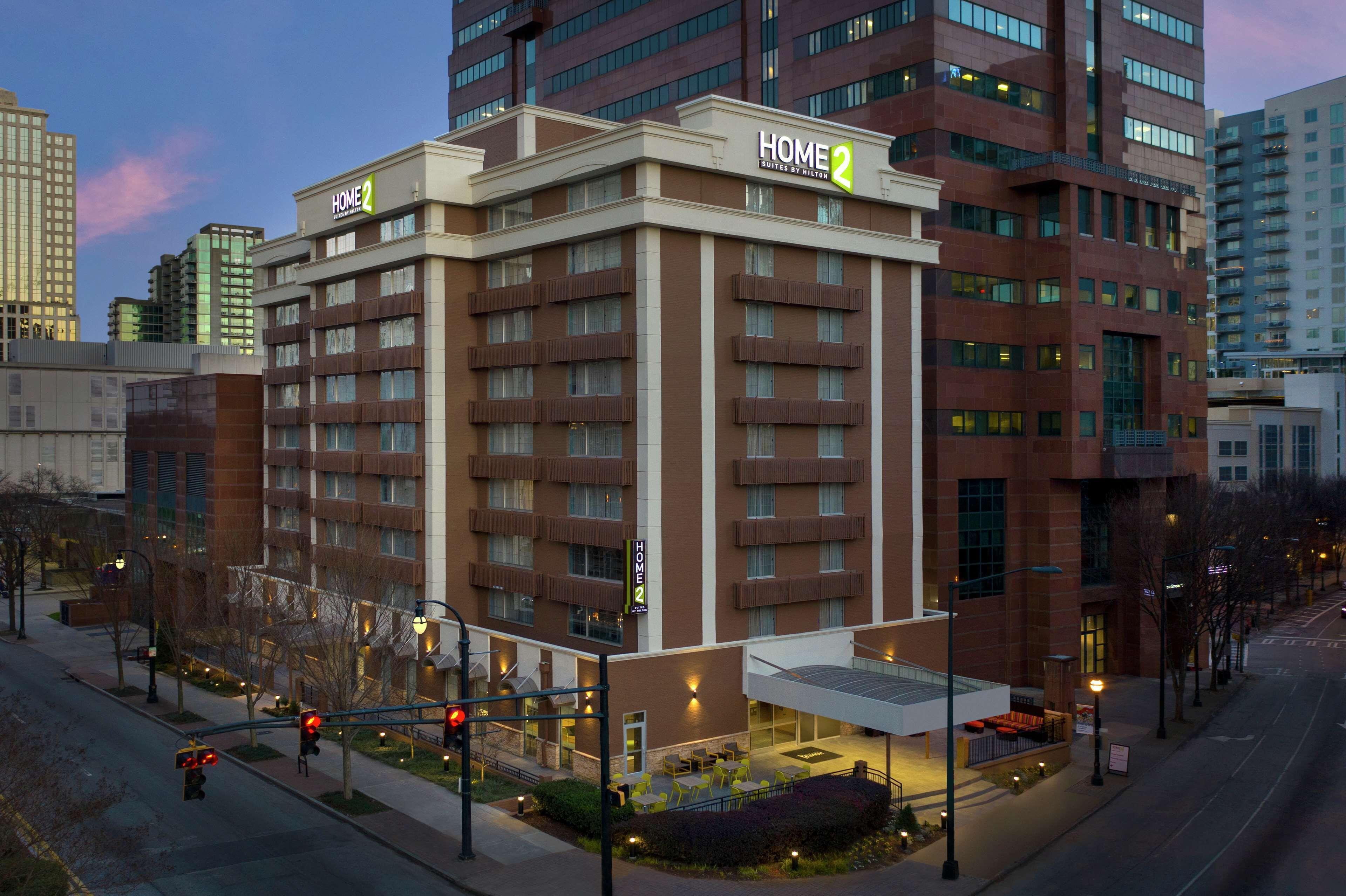 Staying in Midtown Atlanta: 9 Design Hotels Compared