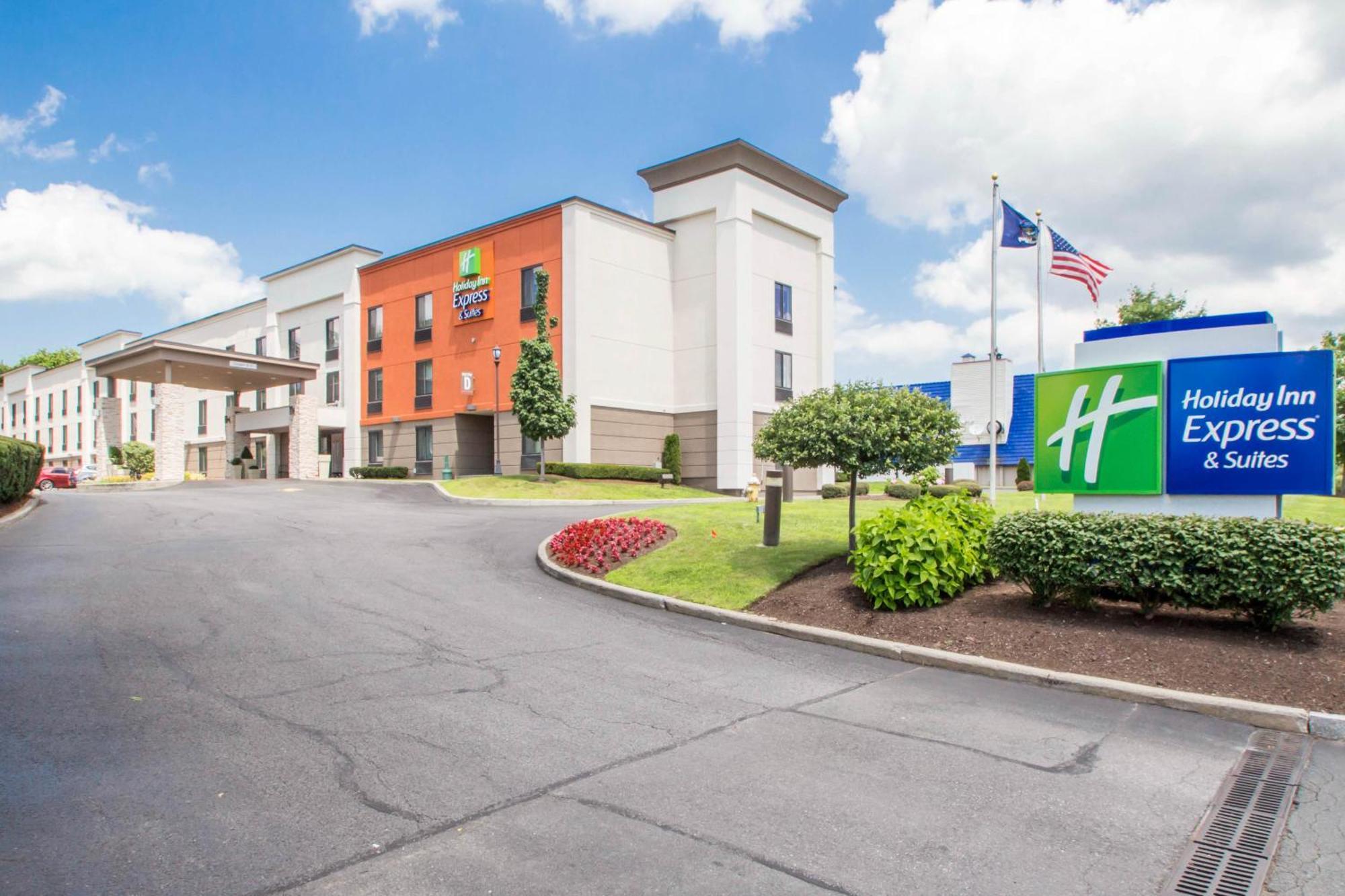 12 Top-Rated Business Hotels Close to Lark Street Albany