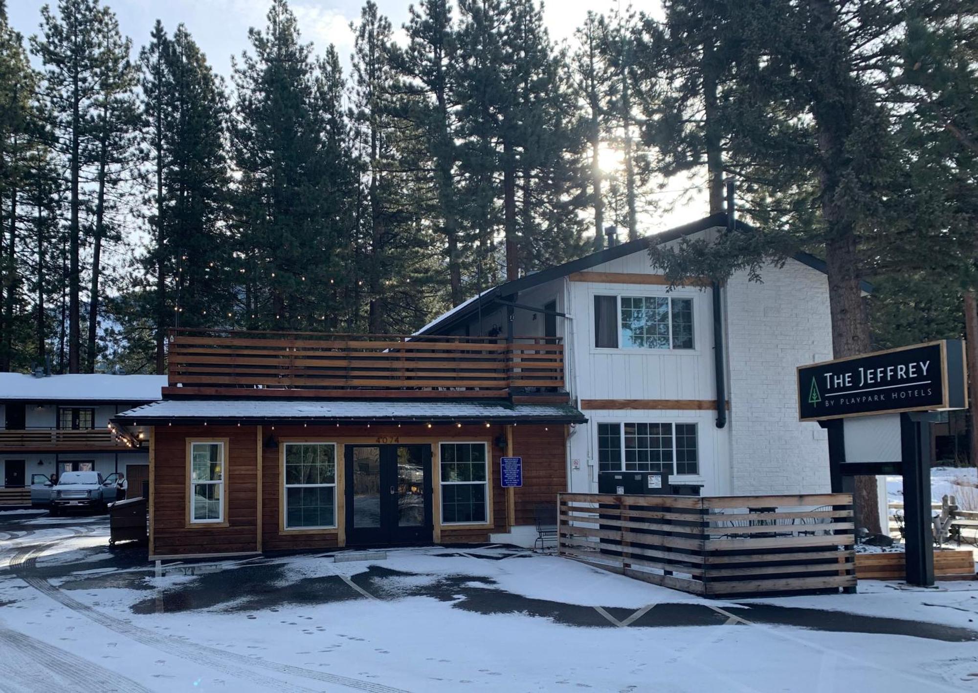 11 Top-Rated Resorts Close to Round Hill Pines Beach and Marina