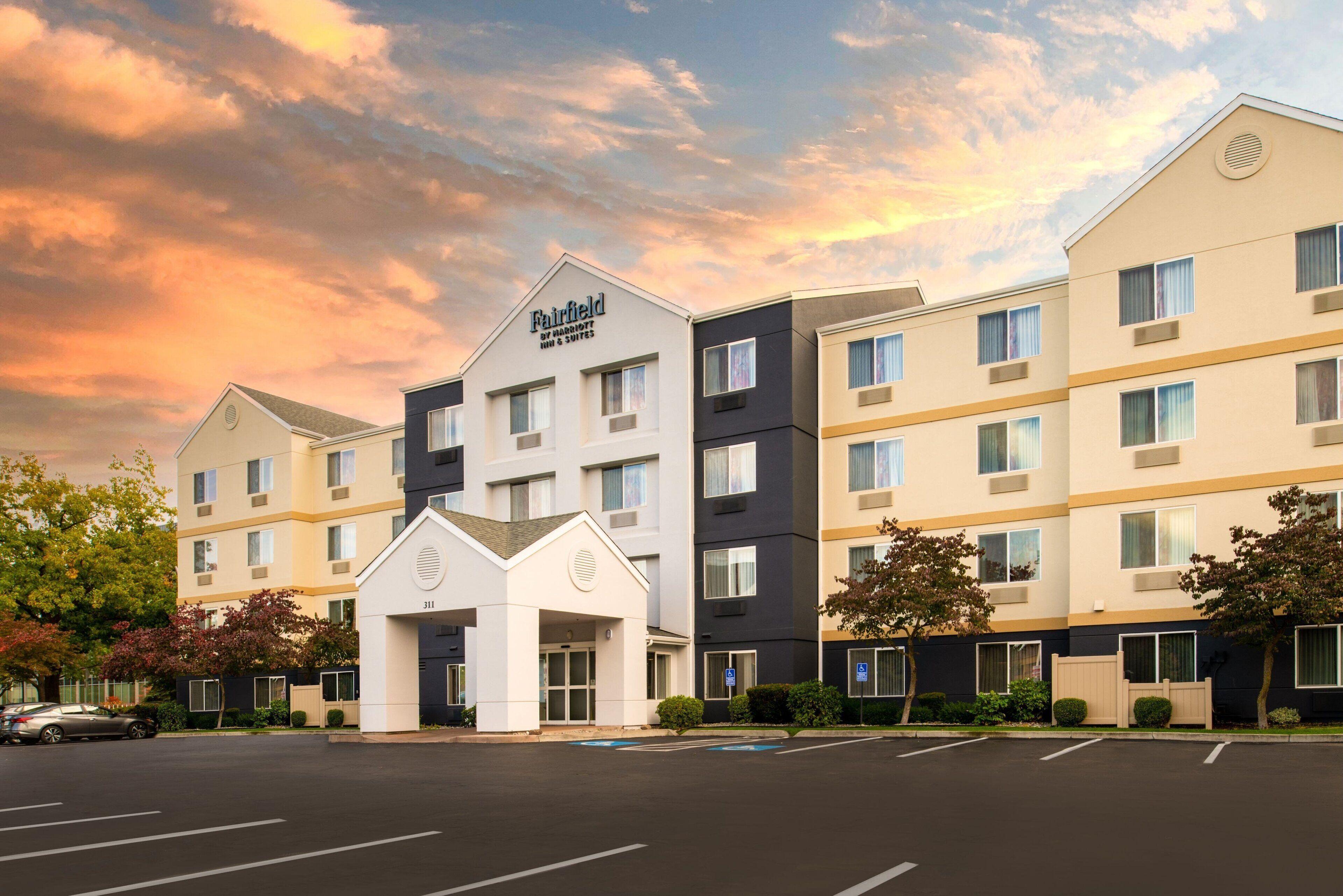 9 Business Hotels Near High Bridge Park for Spokane Stays