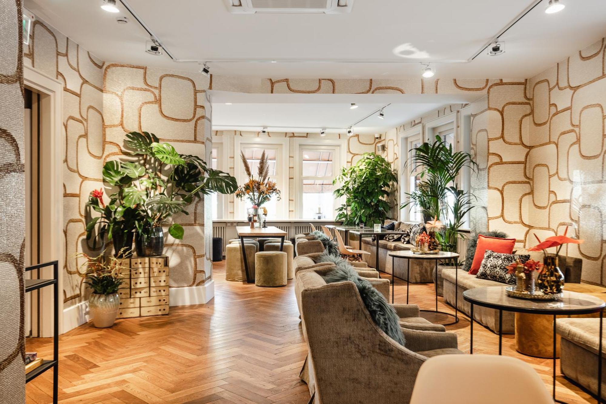 Staying In Museum Quarter: 5 Four-Star Amsterdam Hotels Compared