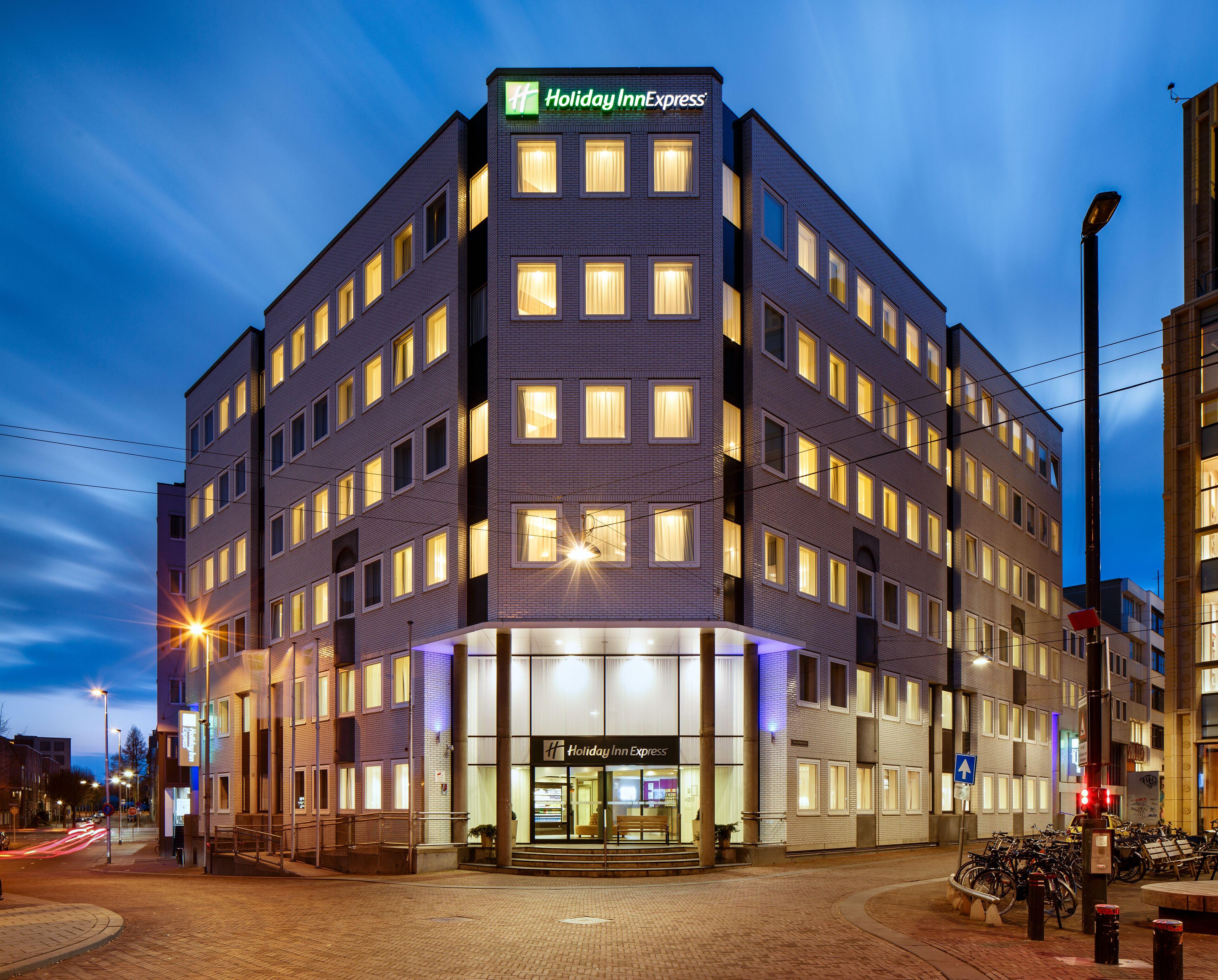 Where to Stay Near De Slenk Wolfheze: 5 Family Hotels Reviewed