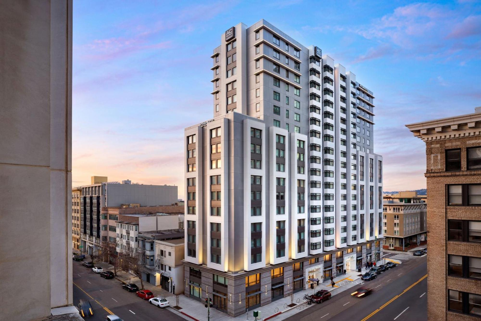 2 Central Hotels Near The UC Theatre for Easy Berkeley Access
