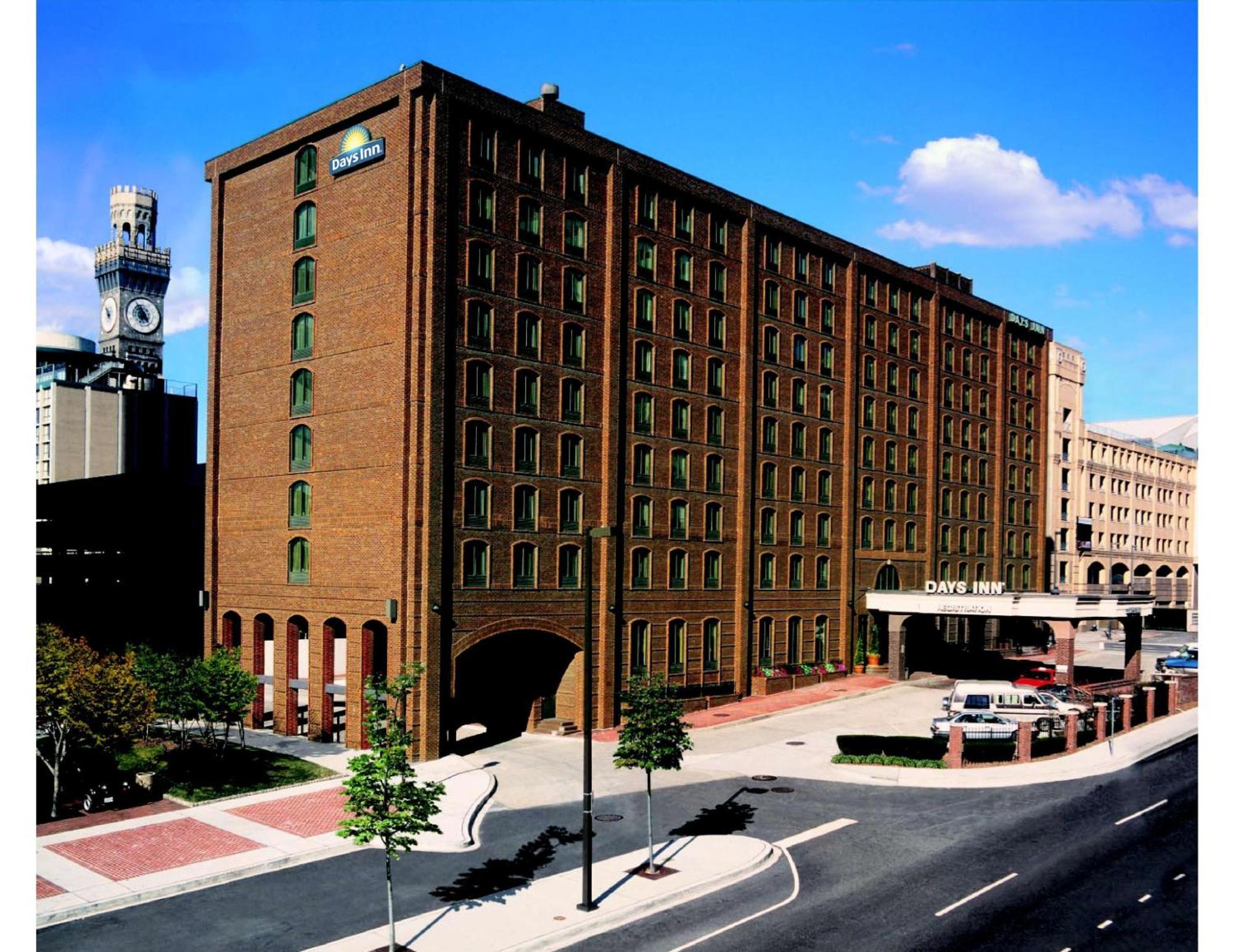 4 Smart Central Hotels In Inner Harbor Worth Booking