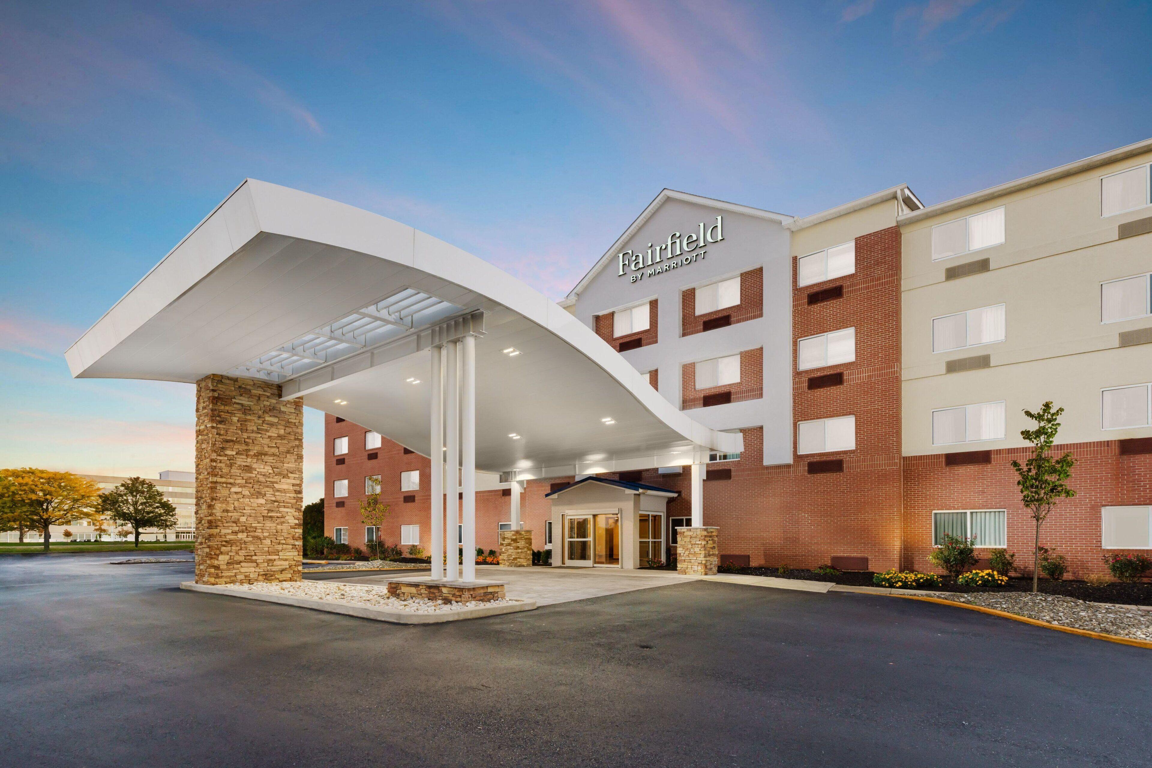 Where to Stay Near Citizens Bank Park: 4 Airport Hotels